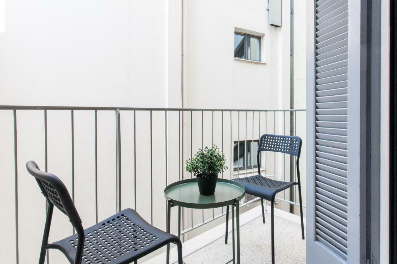 Modern Antique Private Rooms Near To Acropolis Museum And Metro Station Athen Eksteriør billede