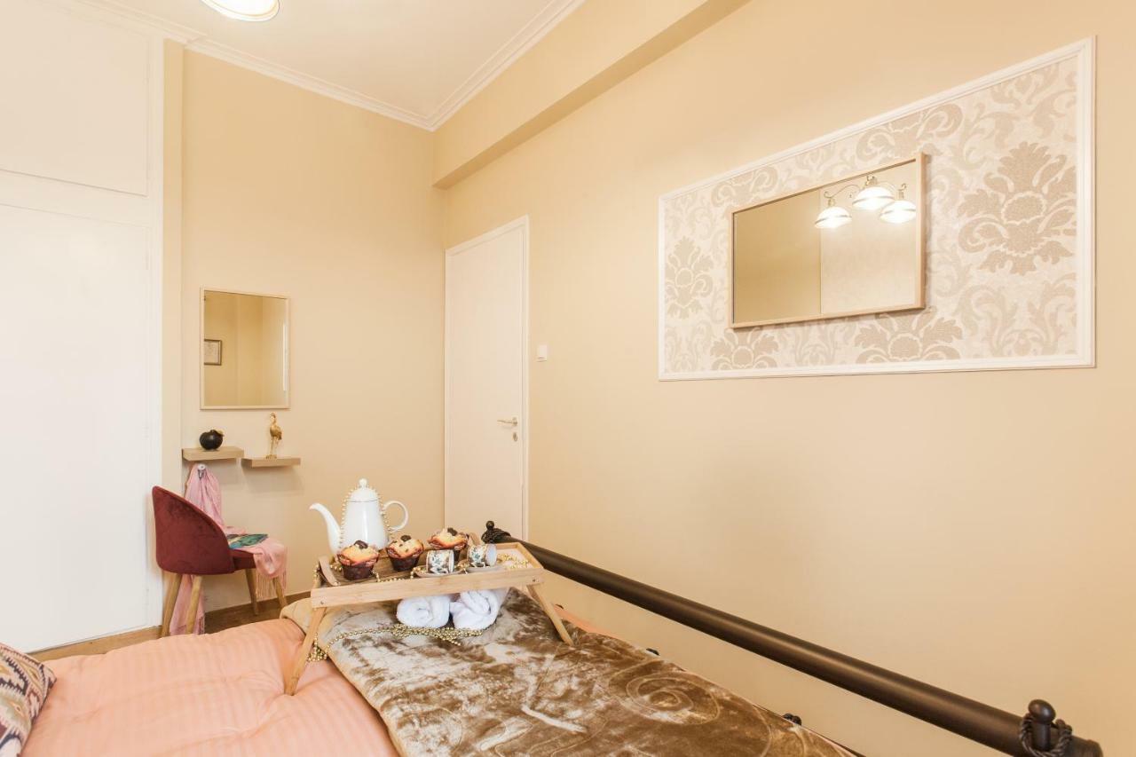 Modern Antique Private Rooms Near To Acropolis Museum And Metro Station Athen Eksteriør billede